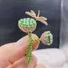 Lotus libellule broches pour femmes cristal strass animaux insectes broche broches vêtements accessoires bijoux
