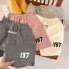 Ontwerper Kinderkleding Sets Jongens Zomer Ess Trainingspakken Casual Brief Baby Meisjes Kid T-shirts Broeken Zuigelingen Kinderen Korte mouw Top Shorts Jeugd Peuter C PCW7