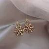 Dangle Chandelier Needle Korean Simple Diamond Cut Out Flower Earnails Women Personality Retro Earrings Temperament Versatile Earrings G230313