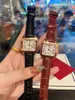 Moda pełna marka zegarków na nadgarstek Kobiety Dam Girl Square Square Luksus skórzany pasek kwarcowy Zegar zbiornikowy CA 87