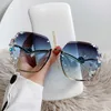 2024 Off Luxury Designer de luxe Nouveaux lunettes de soleil pour hommes et femmes au large de la protection des nœuds de la perle du soleil ultraviolet net