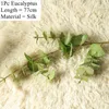 Dekorativa blommor Luanqi 1st 77cm konstgjorda eukalyptus lämnar faux murgröna falska växtgrönska grenar för bröllopsfestdekor hem