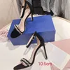 Pantofole da donna di alta qualità firmate Sandali per le donne Moda Tacco alto 5,5 7,5 10,5 cm Scivoli Scarpe da sposa da spiaggia Scarpe da donna Sandalo in pelle 35-41 con scatola