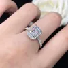 クラスターリング素晴らしい18kホワイトゴールドAU750リング2CTエメラルドカットダイヤモンド約束結婚記念日