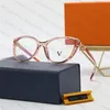 Anteojos Gafas de sol de diseñador Gafas lisas Ópticas sin potencia cercana Moda Diseño de letras de fotograma completo para hombre mujer 6 colores Buena calidad