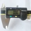 Mitutoyo Tools Electronic LCD digitale wijzerplaat Vernier remklauw 500-196-30 500-196-20 6inch 0-150 mm 8inch 200 mm 12inch 300 mm roestvrij staal-liniaal gemaakt in Japan