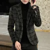 Mens 슈트 블레이저 Mens Blazer 가을 겨울 수정 벨벳 두꺼운 양복 재킷 MENS 젊은 잘 생긴 격자 무늬 코트 비즈니스 캐주얼 남성 의류 230313