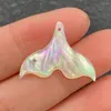 Charms Natural Sea Shell Fishtail Pendants White Carved Pendant For DIY Halsbandörhängen Smycken Tillbehör Tillbehör