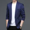 Mens ternos blazers clássicos de cor sólida de cor sólida terno de traje coreano de versão coreana casual slim fit jaqueta masculina masculina roupas j693 230313