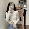 Kobiety swetry sweter z dzianiny pullover kobiety wiosna i jesienne top design sens 2023 Neck Solid Cross Długie rękaw Casual