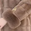 Casaco de pêlo de pêlo feminino Casaco mulheres jaqueta de inverno engrosse, com algodão, roupas de meia-idade de meia-idade.