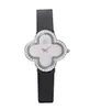 Mode polyvalent pour femmes en quartz watch sculpture de précision Sculpture en cuir imperméable profond adapté aux cadeaux de rencontres