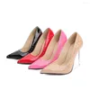 Kleidschuhe Klassische elegante einzelne Frauen Super High Heels 16 cm Pumps Lackleder Punktzehe dünne Dame Hochzeitsschuh