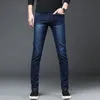 メンズジーンズ秋のスリムフィットメンジーンズブラッククラシックファッションデニムスキニージーンズ男性スプリングメンズカジュアル高品質のズボン230313