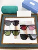 Óculos de sol para mulheres para homens homens de sol, estilo moda protege os olhos lentes UV400 com caixa aleatória e estojo 1225S337C