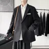 Abiti da uomo in forma sfusa solidi blazer per uomini tendenze della moda streetwear adolescente in stile sovradimensionato abito oversize blazer per matrimoni a petto singolo