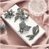 Biżuteria kobiety Pearl Crystal Button Pins Laria Bowknot Brooch Brooch Brooth Botochs Charm Drop dostawa weselna wydarzenia Dhwki