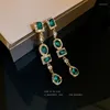 Studörhängen Imitation Emerald Geometric Long Needle Green Crystal Water Drop Tassel Fashion Simple Women Jewelry