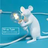 Nachtlichten Niclux Moderne Resin Muis Tafellamp Mini Rat Licht Desk Bureau Noordse kinderkamer Decor LED BEDBADBADE LICHTINGEN