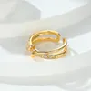 Anéis de casamento feminino cross prism cristal um anel charme cor de ouro amarelo para mulheres noivado de pedra de noiva ajuste