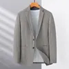 Costumes pour hommes haut de gamme velours côtelé hommes pour Blazers 2023 printemps et automne décontracté classique simple bouton régulier Blazer veste