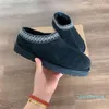 2023 Tasarımcı Avustralya Tazz Sippers Tasman Sarp Slide Lady Women Platform Sıradan Loafers Samba Kestane Siyah Moda Mini Klasik Botlar Sandalet 01