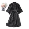 Vêtements de nuit pour femmes Robes de demoiselle d'honneur personnalisées Kimono de fête de mariage Demoiselle d'honneur Suite nuptiale Proposition personnalisée Cadeau Équipe Mariée Escouade