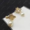 Avoir des timbres Mode petite abeille Charm Boucles d'oreilles aretes Designer de luxe cristal résine blanche Pendentif Boucle d'oreille femmes fête cadeau d'anniversaire bijoux