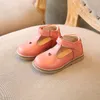 Sapatos chatos couro de bebê oco 2023 garotas de crianças da primavera genuíno de fundo macio genuíno