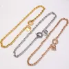 Womens Love Heart Pendant Designer smycken nyckelhalsband för kvinnor guld/sier/ros med fullt paket med varumärke som bröllop julklapp