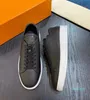 2023 Top quality Brand Resort Men Sneakers Shoes Black White Grained Calf Leather Rubber Skateboard Walking Wholesale Discount Trainer Original new