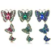 Stora strassfjärilsbroscher för kvinnor Vintage Crystal Insects Pendant Tassel Pins Hijab Scarf Pins ryggsäckar Broscher