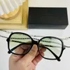 10 % RABATT auf neue Luxus-Designer-Sonnenbrillen für Herren und Damen. 20 % Rabatt auf Xiangjia-Kette 2207, modische, vielseitige Box, Anti-Blaulicht-Brille mit schlichtem Gesicht