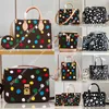 Borsa tote di lusso Onthego 2023 Collezione Yayoi Kusama Multi Pochette Stampa 3D a pois dipinti Borsa colorata Speedy 25 Borsa a tracolla Designer Yk Accessori Borse a tracolla Metis