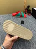 2023 Lyxkvinnor tofflor Designer Rubber Slides Sandal Flat Blooms Green Red White Web Fashion Shoes Beach Flip Flops Flow Box