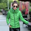 Damesgeul Lagen 2023 Autumn Winter Katoen slanke jas jas bovenkleding Gedekte Parka Dames Korte Parka -Stand -Kollar Ladies Hoodeded