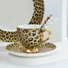 Porslin kaffemuggar och kaffekoppar middagsplatta sätter ben porslin tabellware drickware leopard lyx design 2023 ny ankomst