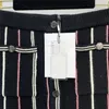 23SS FW Frauen Designer zweiteiliges Kleid Sets Strickanzüge mit gestreiftem Druck Mädchen Runway High End Luxusmarke Designer T-Shirt Weste T-Shirt Crop Tops Camisole und Minirock