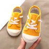 Primeiros caminhantes sapatos de lona bebê 1-6 anos tênis bebês tênis infantil sapatos de meninas girls boyers meninos tenentes tênis planos sapatos esportivos de bebê 21-30 230314