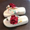 Flat shoes Sandals Toddler Slippers Rubber Child Home Flowers Princess Non-slip Slides for Girls Large Slipper Outdoor Shoes P230314