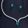 Set di gioielli da sposa CWWZircons Elegante grande goccia d'acqua verde chiaro Collana e orecchini di cristallo CZ Set di gioielli per feste di fidanzamento da donna T560 230313