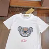 23ss Kids Designer Brand Form Shirt Foot Boys Girls Girls Тот же стиль Pure Cotton Class Classic Small Bear Logo Printing Новые летние продукты детская одежда