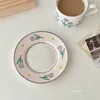 Tassen Untertassen Wudruncy Retro Lila Tulpe Kaffeetasse mit Untertasse Französisches exquisites handgefertigtes Keramikbecher-Set Nachmittagstee-Geschenk