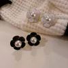 Orecchini con perno 2023 Design in stile coreano Grande fiore per le donne Moda Accessori per gioielli con perle Regali per feste Brincos 1S237