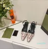 디자이너 레이스 드레스 신발 반짝이는 모조 다이아몬드 여성 펌프 크리스탈 보우 노트 새틴 샌들 2023 여름 투명한 신발 하이힐 파티 파티