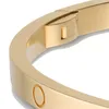 AAAA Högkvalitativ mode Guld Bangle Designer Armband Love Armband Famous Luxury Silver Brand Jewelry Women Rose Par Skruva tunn rostfritt stål manschettkarti Carti