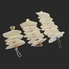 Inne zaopatrzenie ptaków 1PC Buttlefish Bone Parrot Parrot Parrot Toys Wapnia Mape z trzonki wiewiórki wiewiórki wiszący sznur gryzący