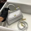 Bolso de mano de diseñador 10 colores Bolsos de mujer Bolsos de hombro tipo bandolera Monedero Bolsos de mano de lujo Tops Cuero de vaca de calidad Correa larga Bolsa de hardware dorada