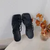 Pantofole da donna infradito zeppe per casa donna scarpe con punta quadrata femminile elegante ufficio donna estate moda calzature