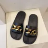 Pantofole WEIBATE Sandali decorati con catena in metallo nero da donna Sandali piatti in pelle PU con punta divisa BeacSlides estivi